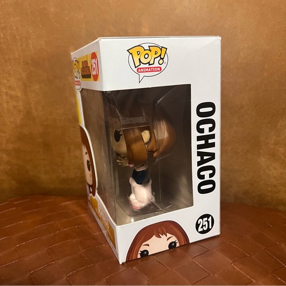 Funko Pop- My hero academia- Ochaco- 251 - Picture 2 of 3